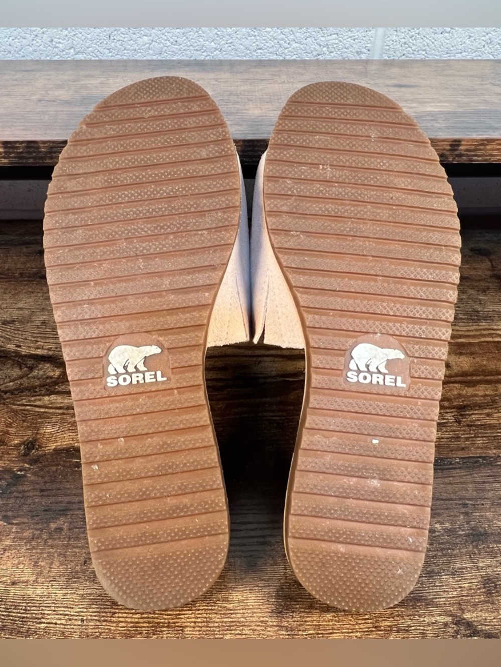 Sorel Two Tone Slide Sandals Metallic Bronze Beige Suede Casual Flat Women's 9 - Picture 9 of 10